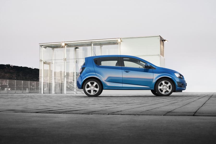  Chevrolet Aveo HB5 2011 года  (фото 32 из 61)